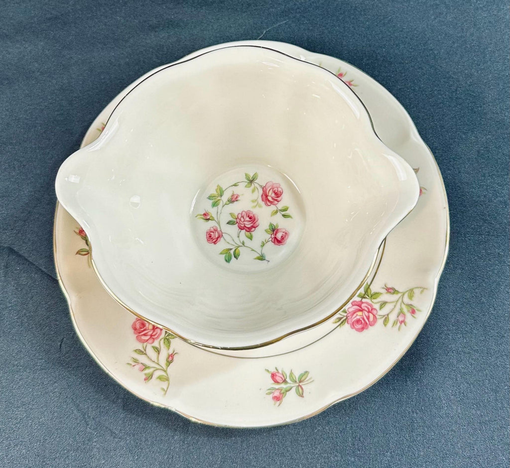 Haviland Delaware Gravy Boat