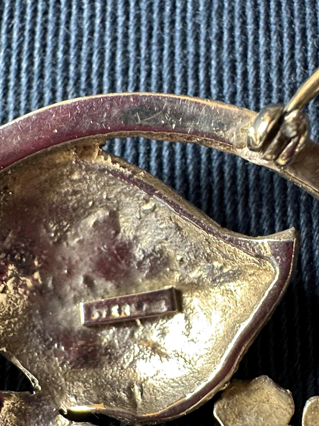 Vintage Sterling Silver Circle Brooch with Flowers