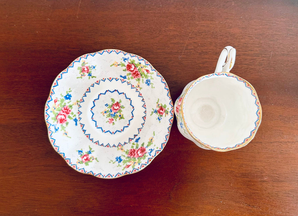 4 Royal Albert Petite Point Teacups and Saucers