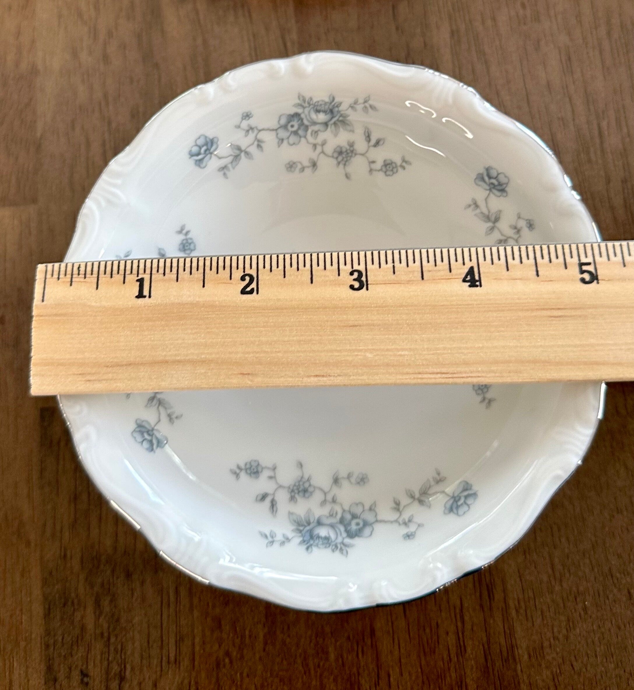 4 Johann Haviland Blue Garland Fruit Bowls