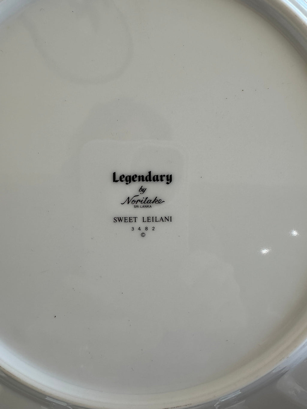 Noritake Sweet Leilani Place Setting