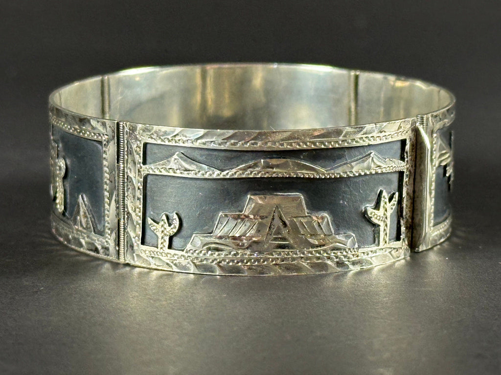 Sterling Silver and Enamel Link Bracelet.