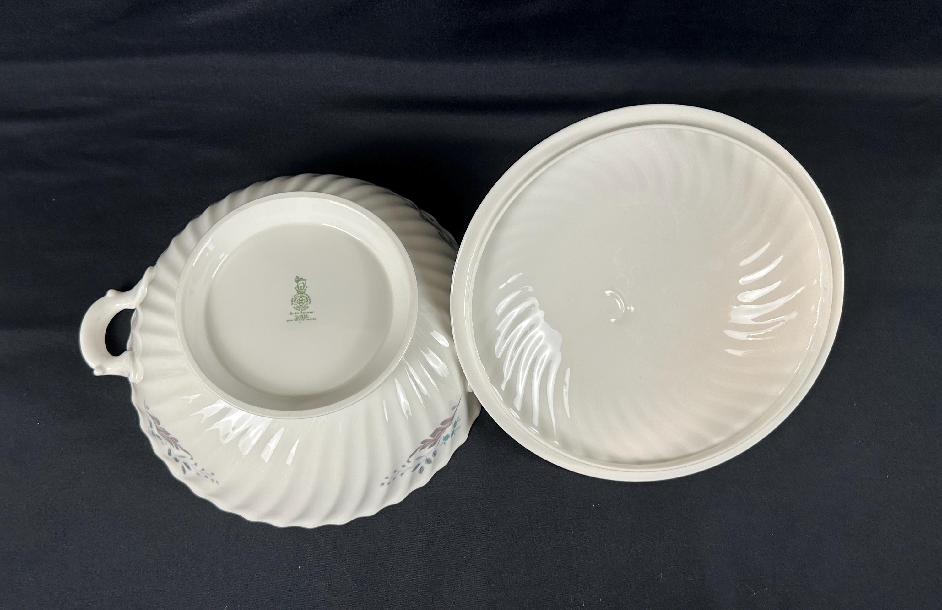 Royal Doulton Glen Auldyn Covered Serving Bowl