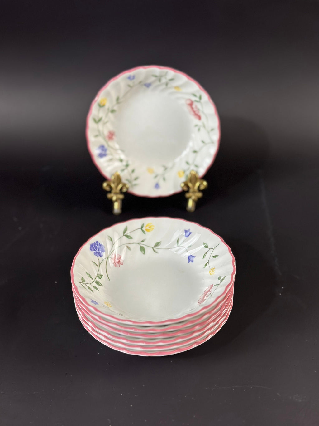 Seven Johnson Brothers “Summer Chintz “ Fruit Bowls