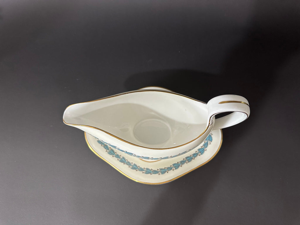 Wedgwood Appledore Gravy Boat with Underplate/Relish Dish