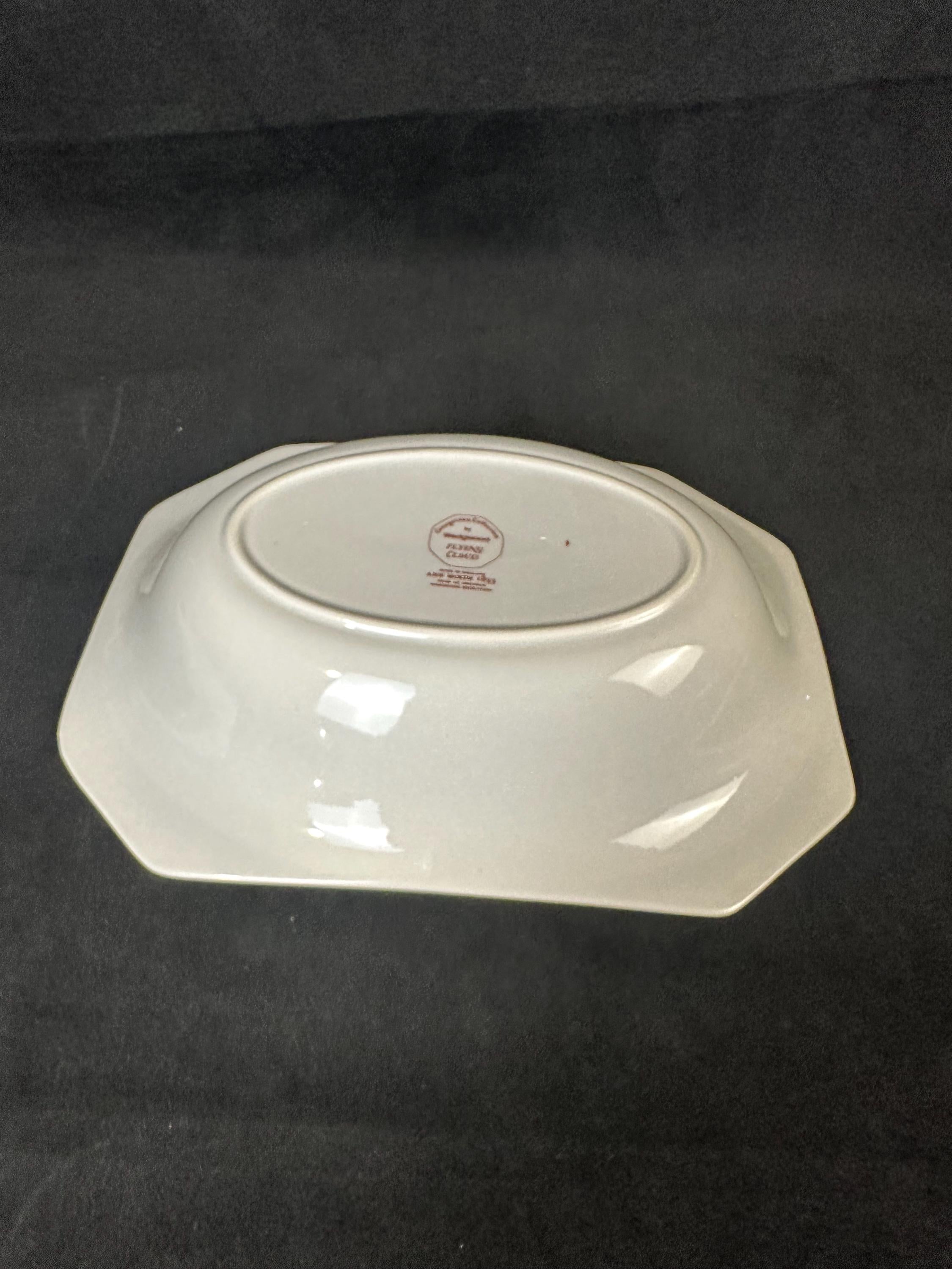 Wedgwood Flying Cloud Rust Serving Bowl