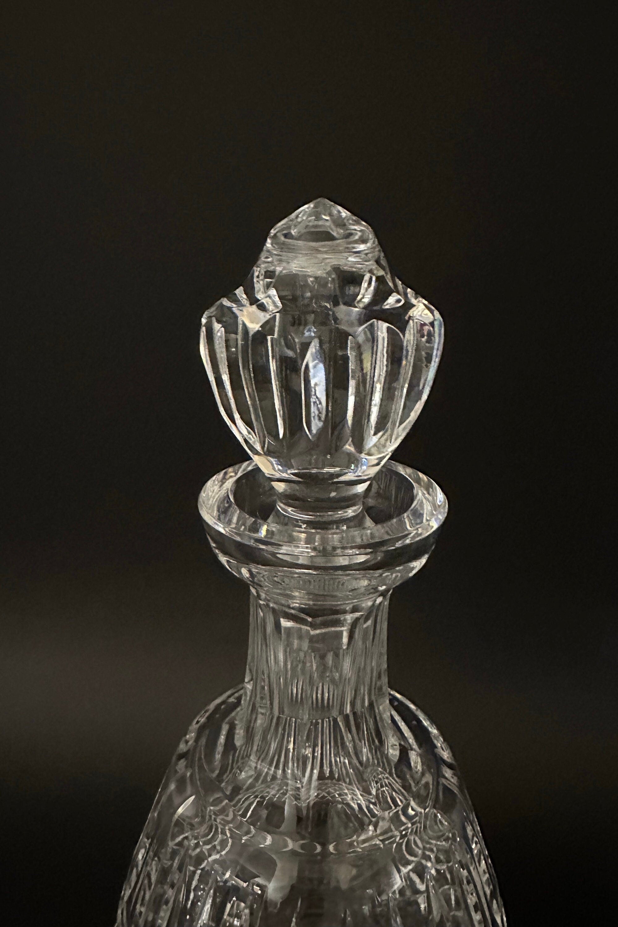 Waterford Maeve Cut Crystal Decanter & Stopper