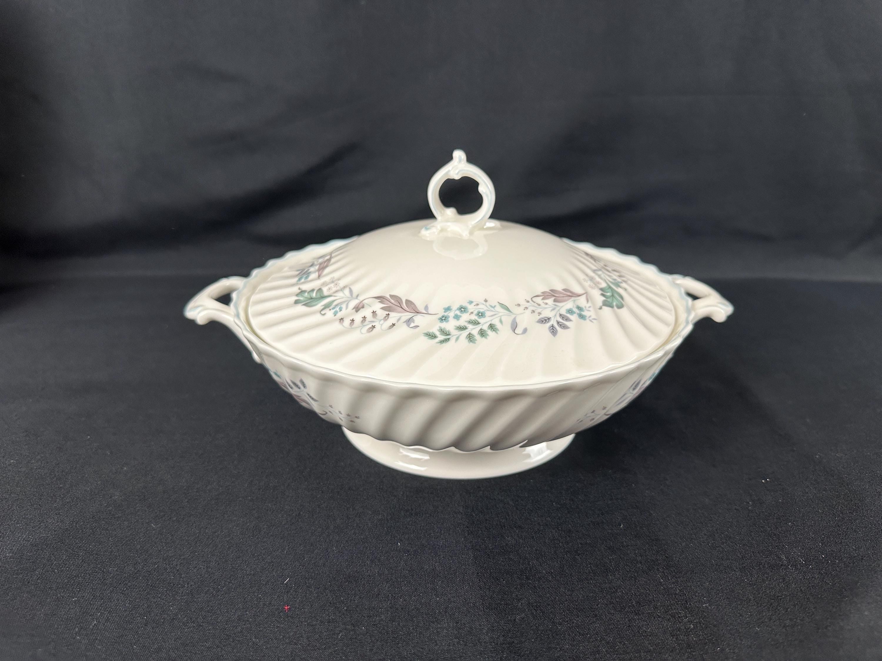 Royal Doulton Glen Auldyn Covered Serving Bowl