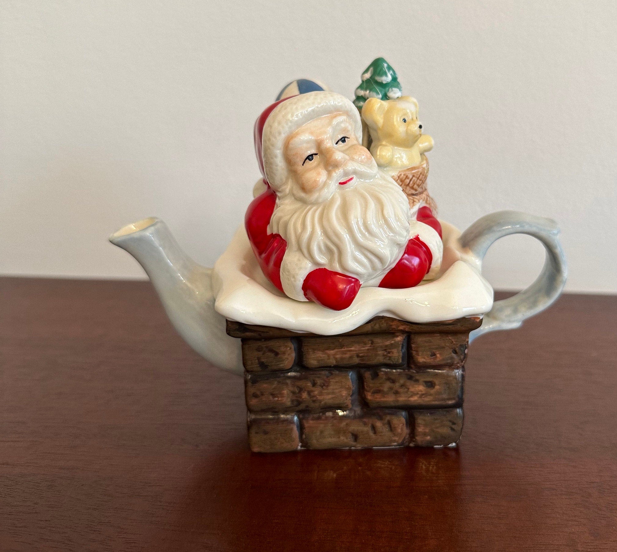 Small Santa in Chimney Teapot