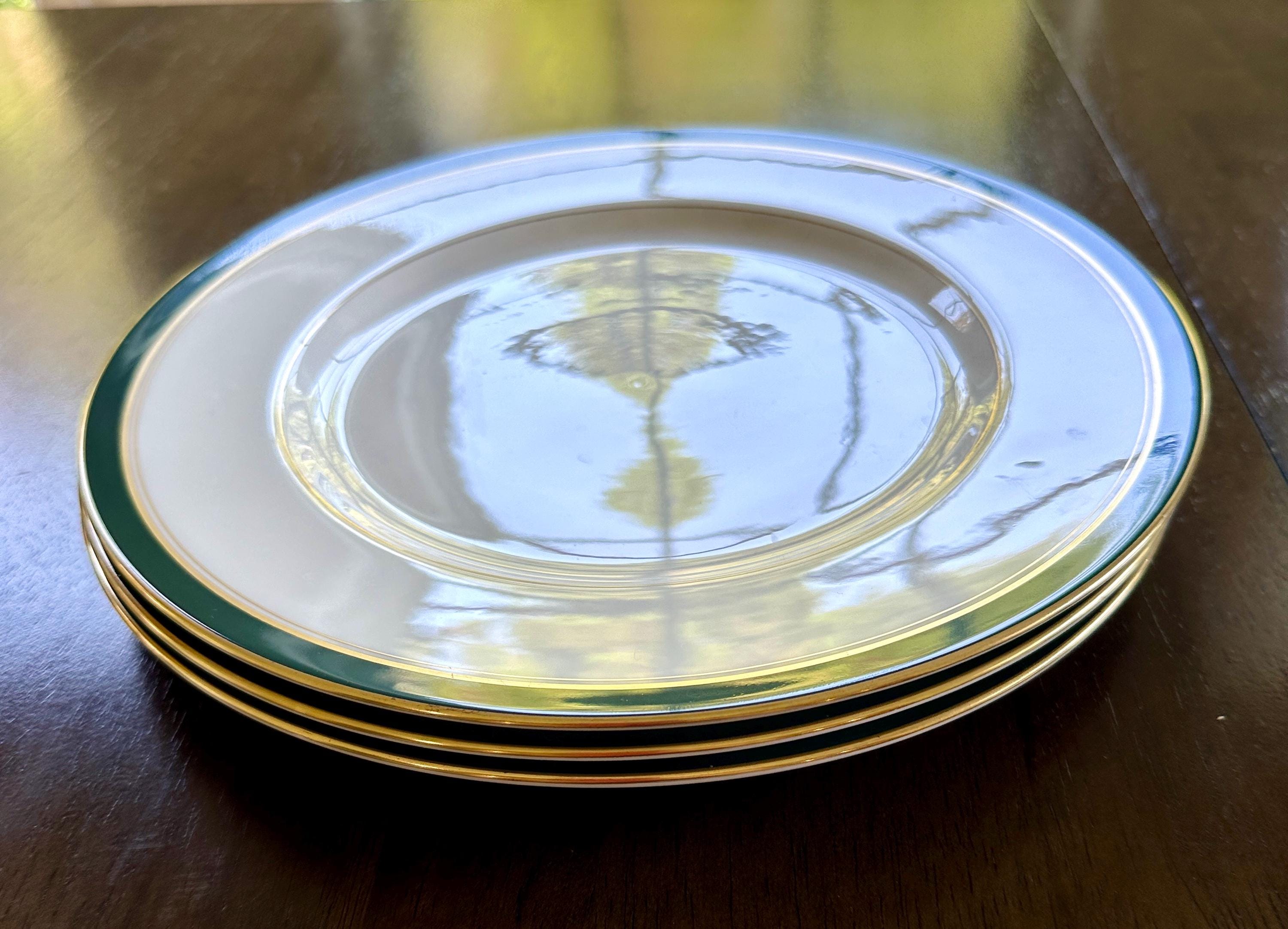 3 Royal Worcester Howard Leather Green Dinner Plates