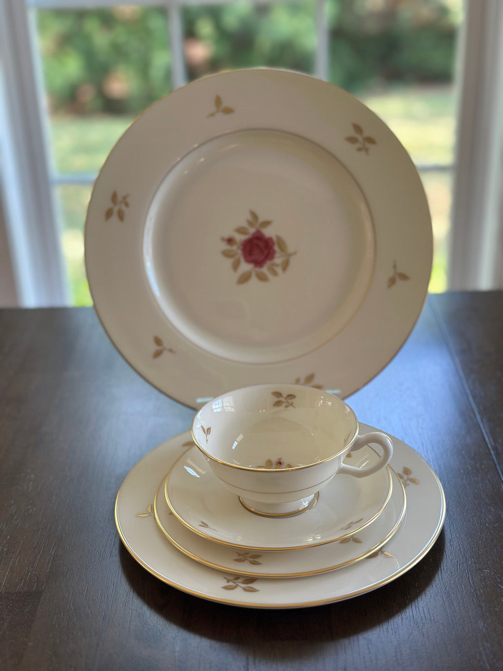 Lenox Rhodora 5 Piece Place Settings