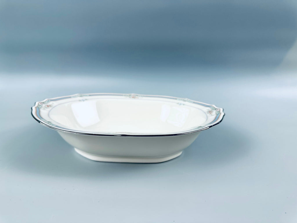 Noritake Rothschild Oval Serving Bowl