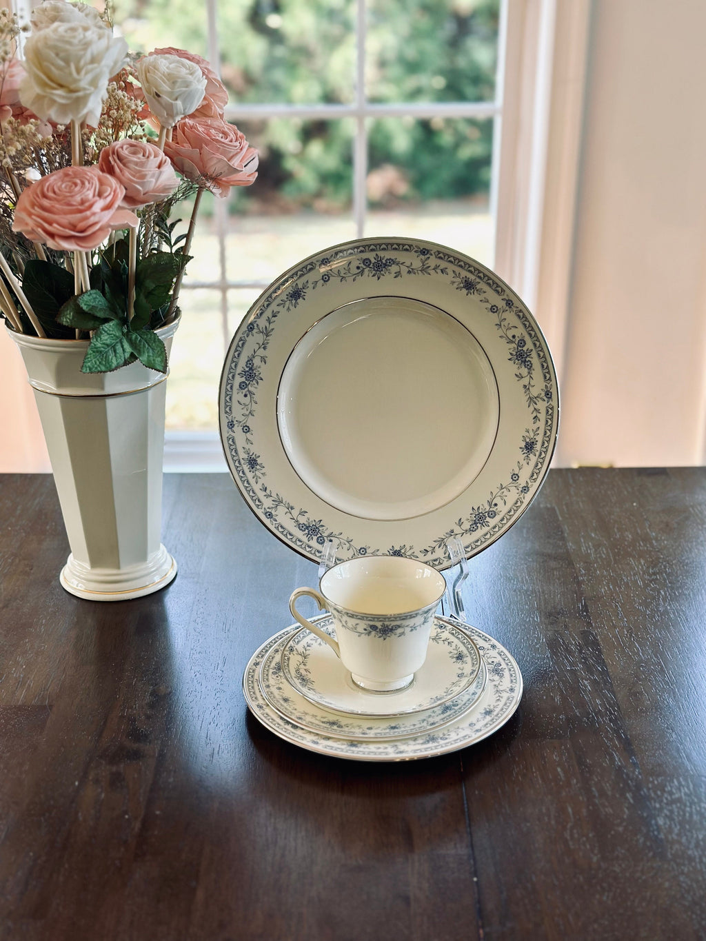 Minton Bellemeade Place Settings
