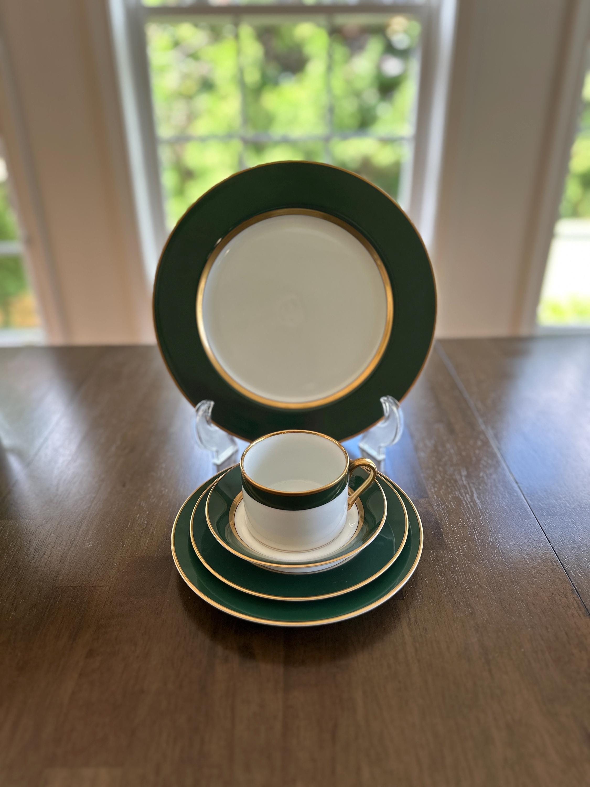 4 Place Settings of Fitz and Floyd Renaissance Green