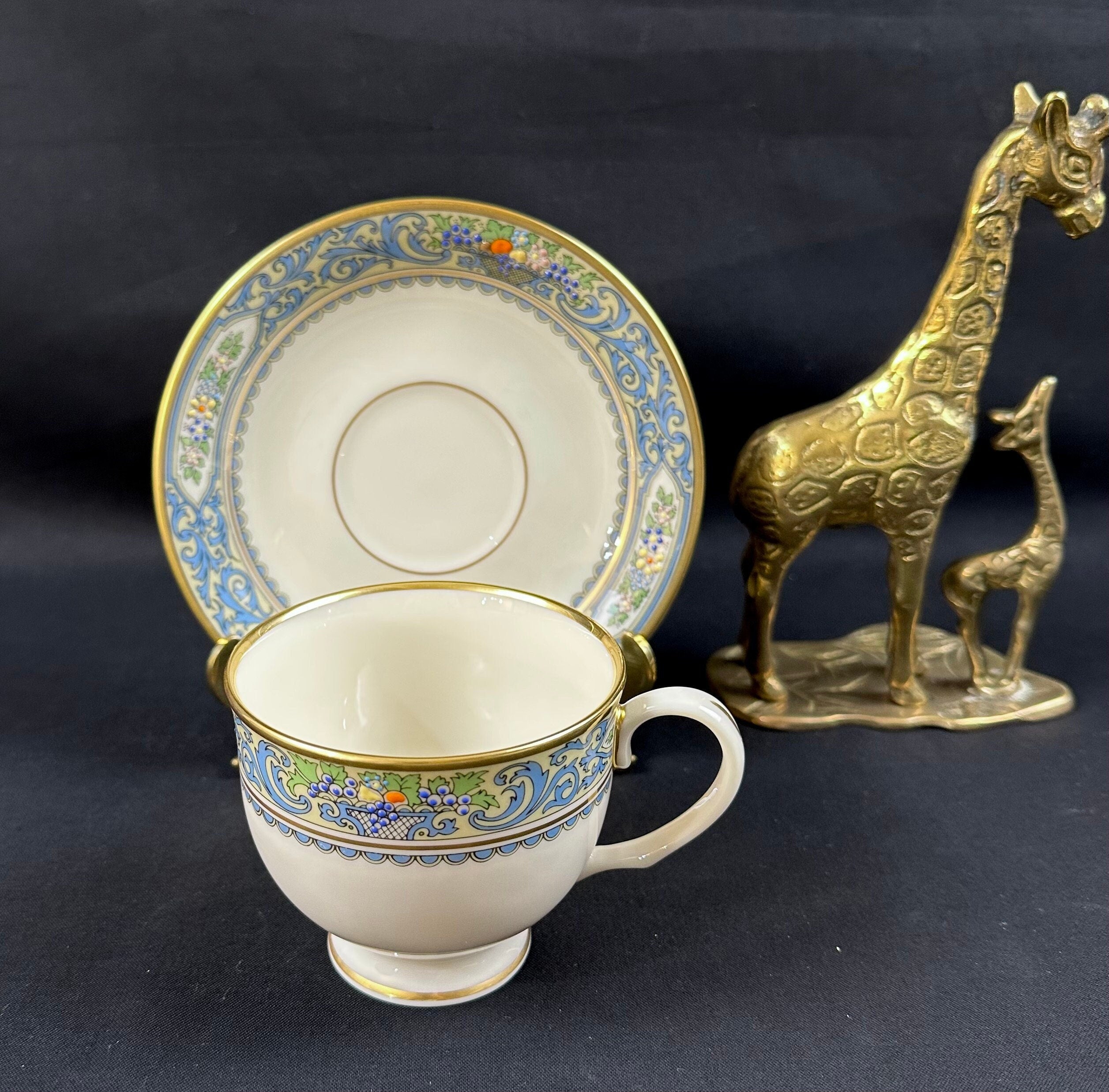 2 Lenox Autumn Teacups and Saucers Newer