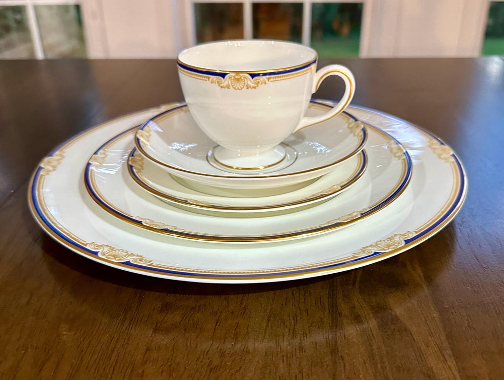 Wedgwood Cavendish 5 Piece Place Settings