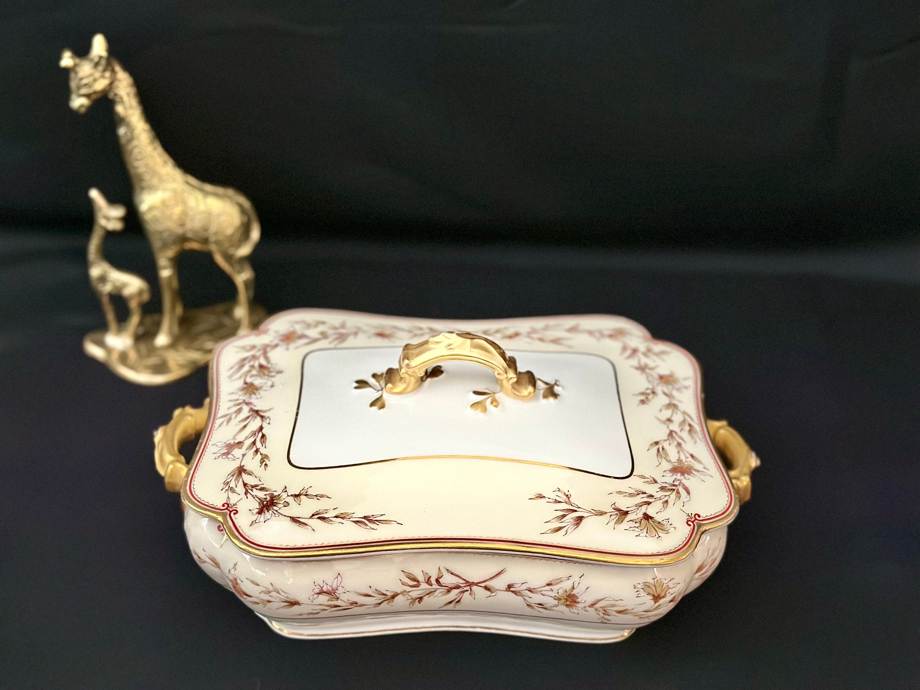 1880s Haviland Limoges Covered Serving Bowl