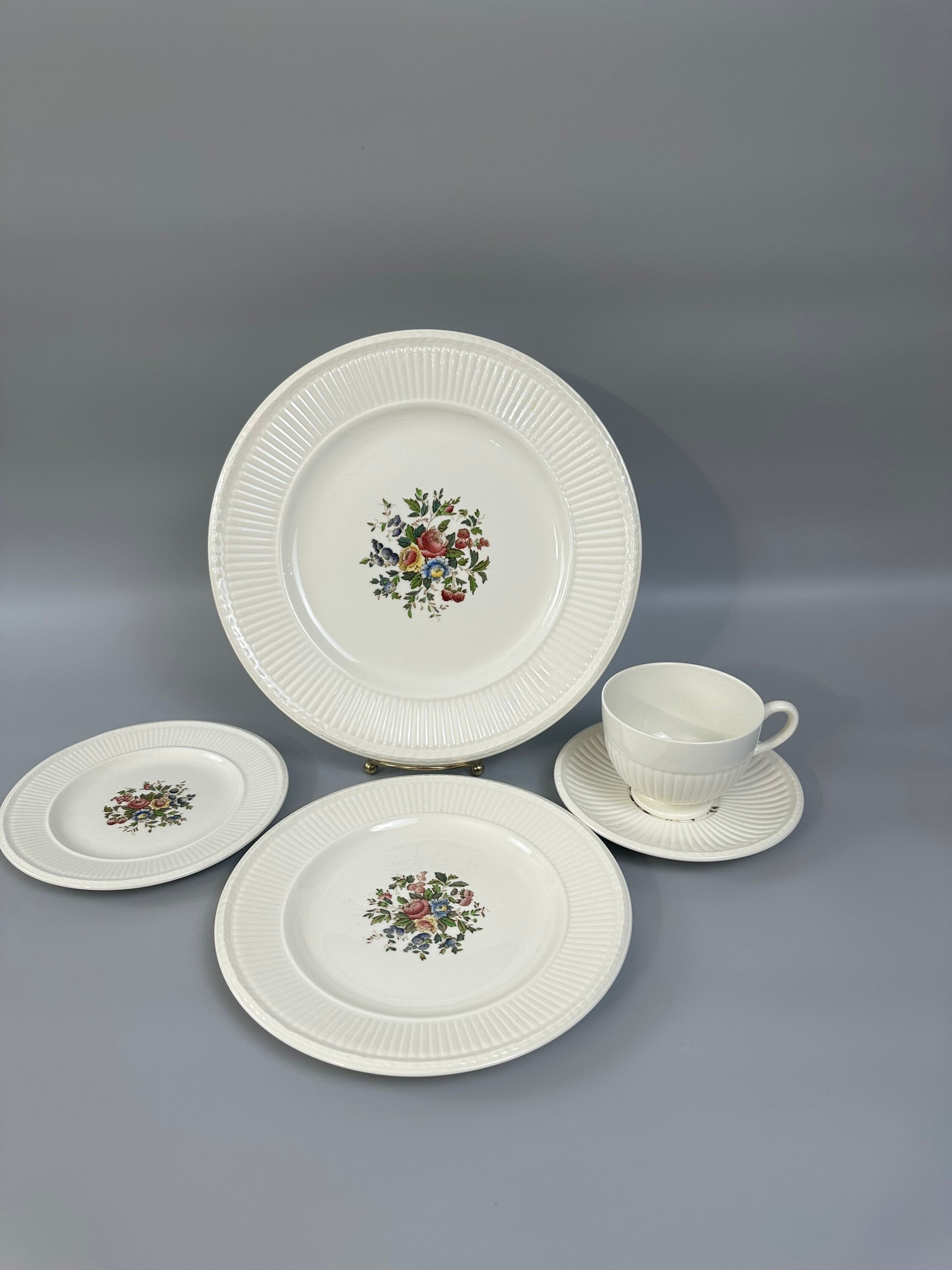 Wedgwood Conway Place Setting