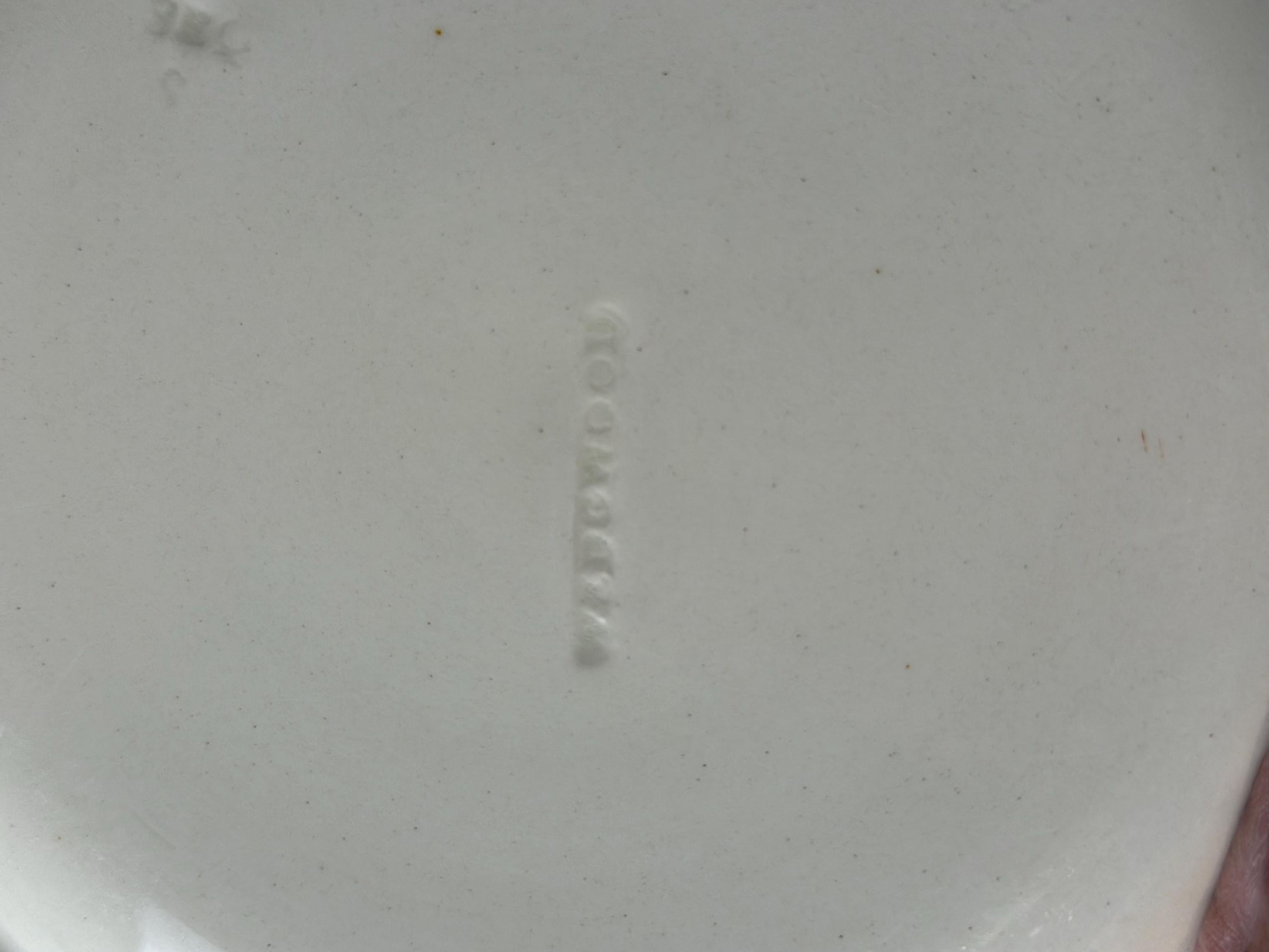 7 Wedgwood Lavender on Cream Salad Plates Plain Edge Queensware