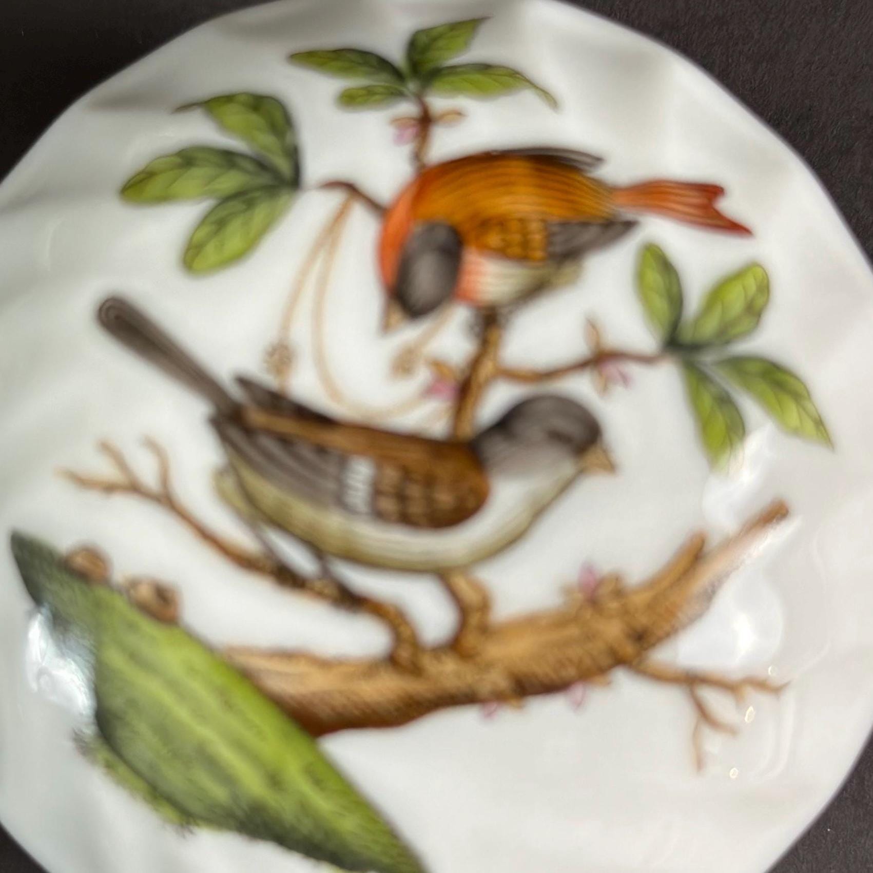 Herend Rothchilds Round Bird Trinket Box