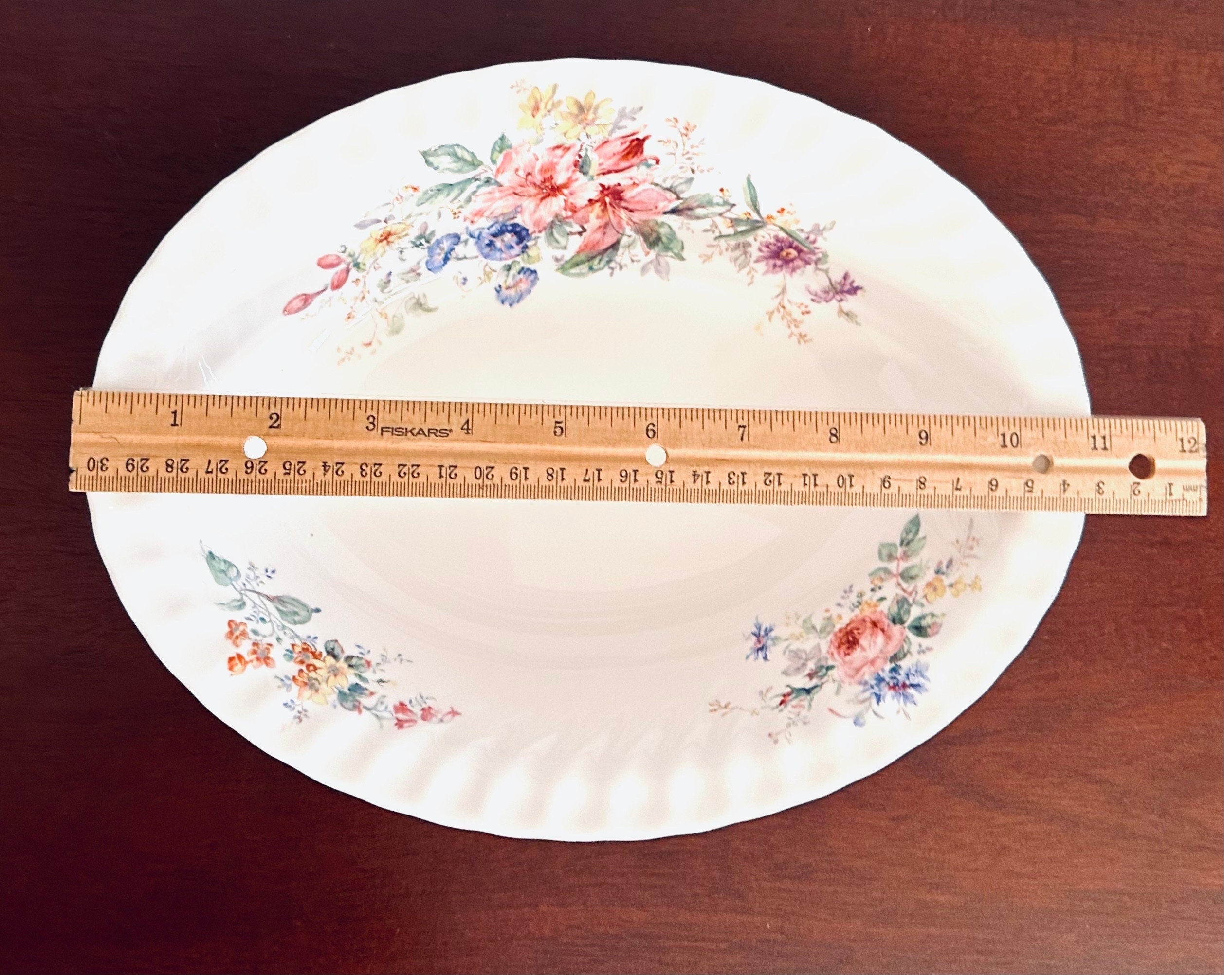 Royal Doulton Arcadia 10” Serving Bowl