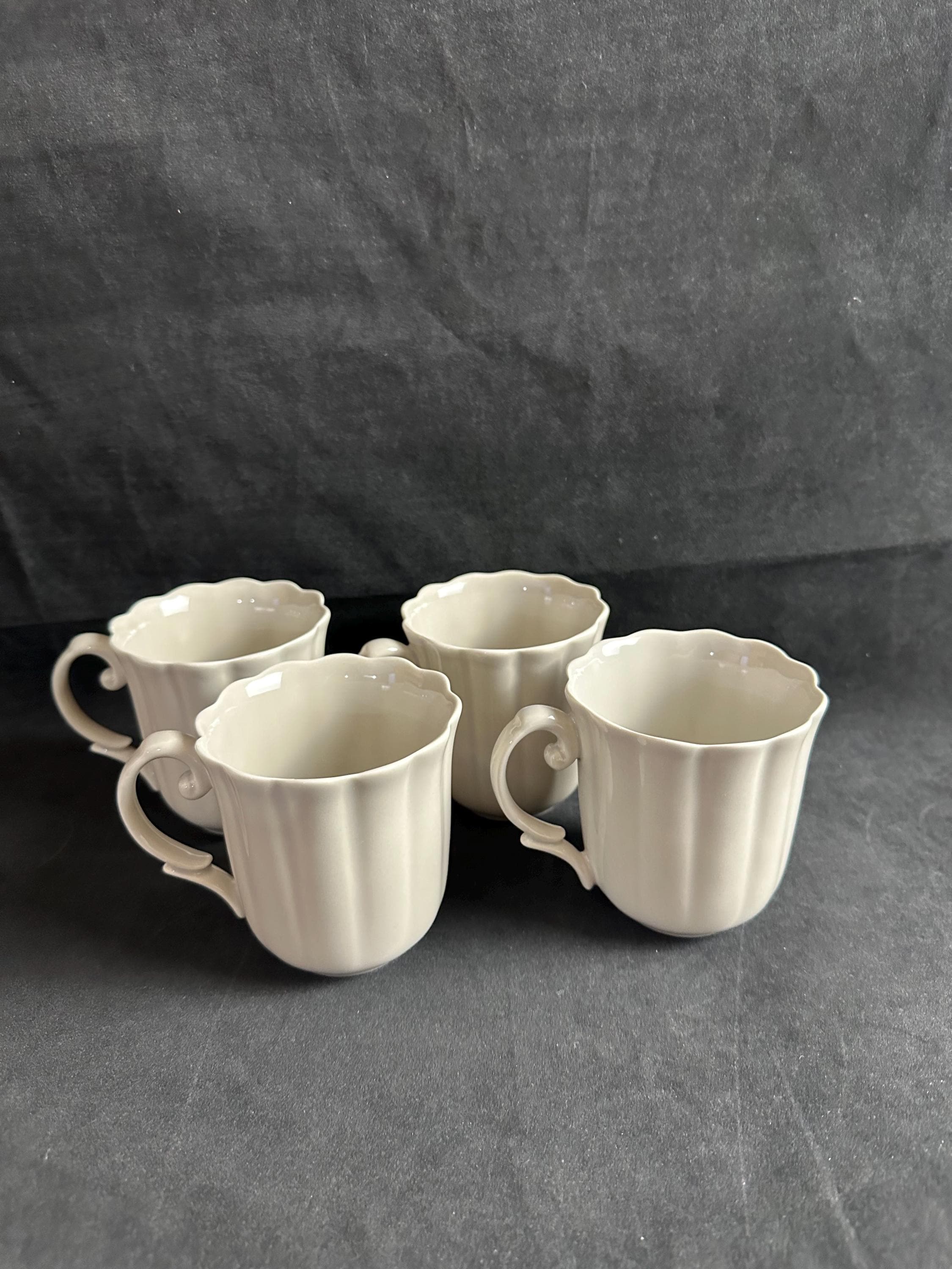 4 Lenox American by Design Everyday Solids Grey Mugs