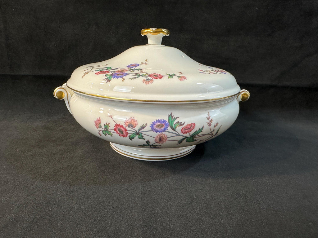 Wedgwood Devon Sprays Covered Serving Bowl