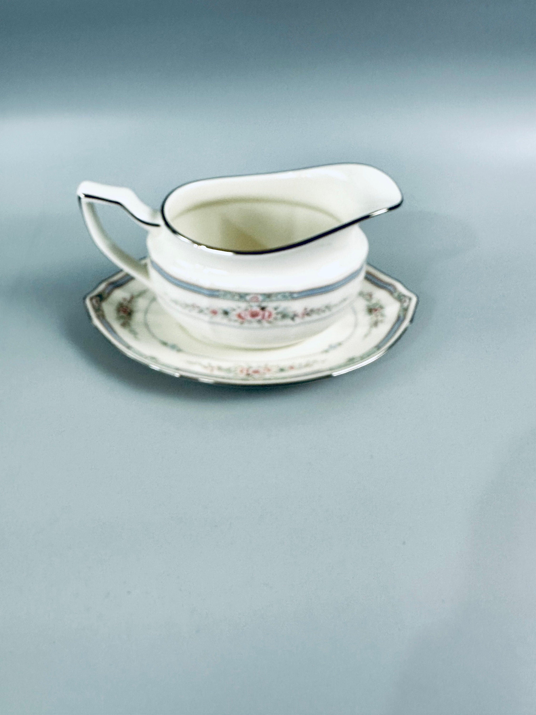 Noritake Rothschild Gravy Boat and Underplate