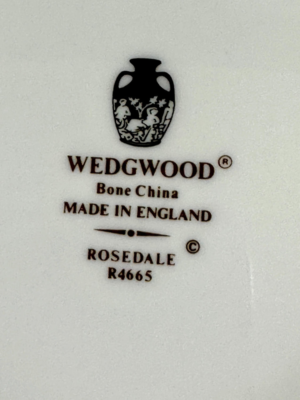 8 Place Settings of Wedgwood Rosedale China