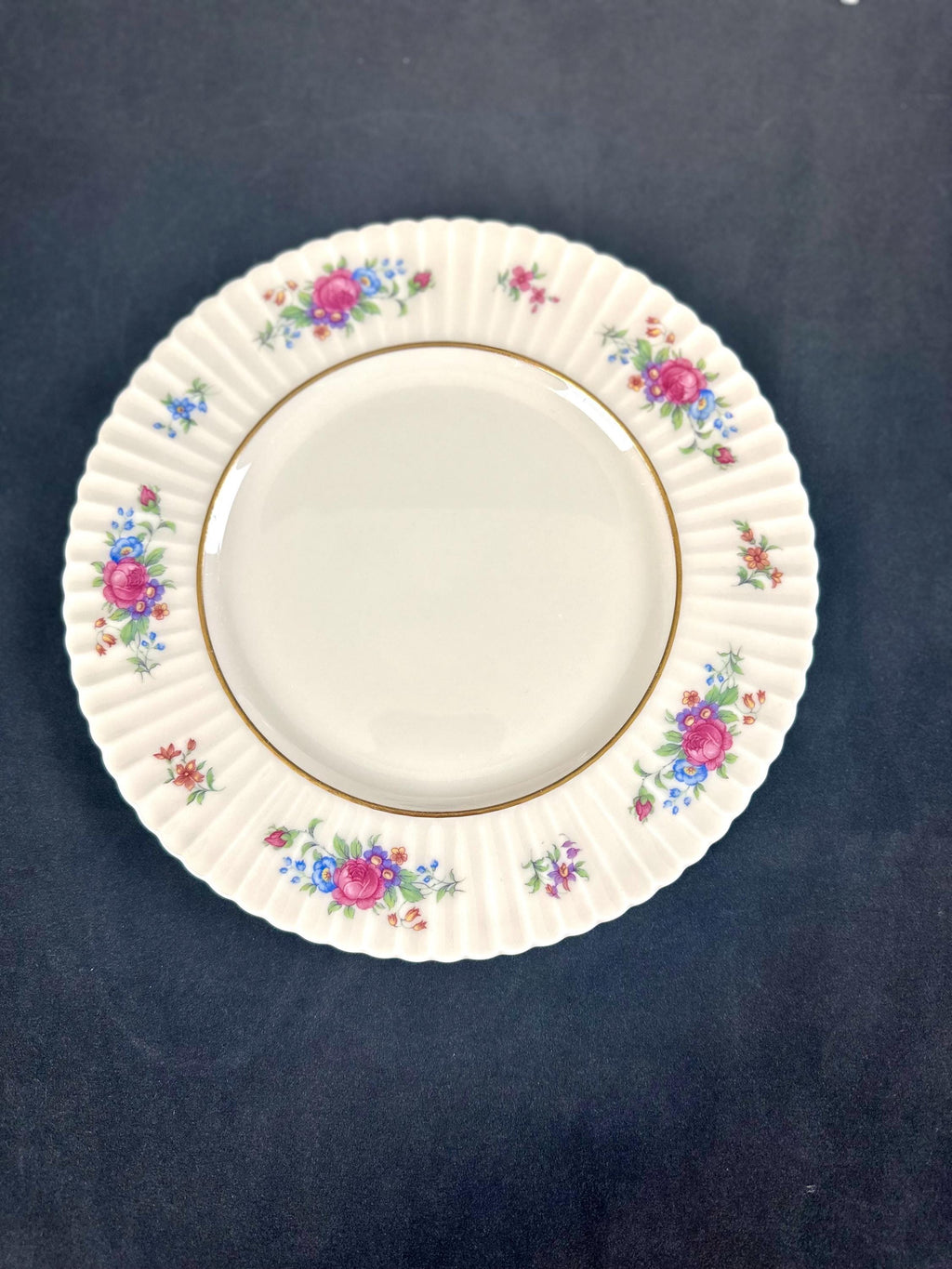 9 Lenox Pavlova Salad Plates