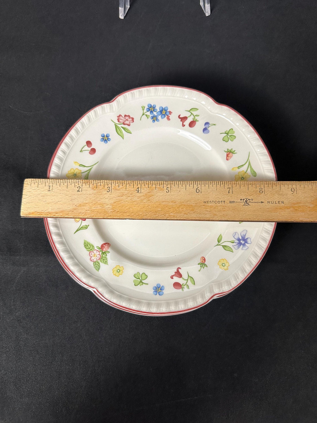 6 Johnson Brothers Fleurette Salad Plates