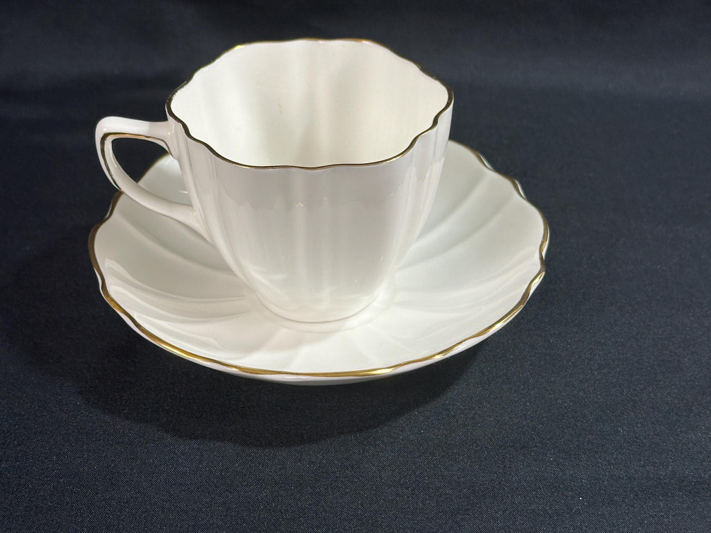 2 Old Royal Teacups and Saucers