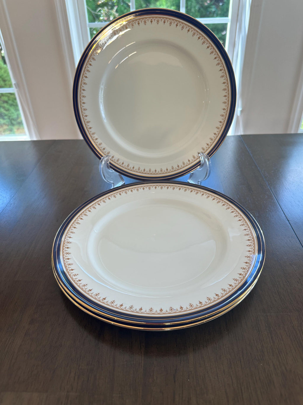 3 Aynsley Leighton Dinner Plates