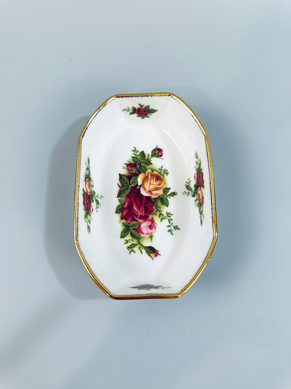 Royal Albert Old Country Roses Soap Dish Trinket Dish