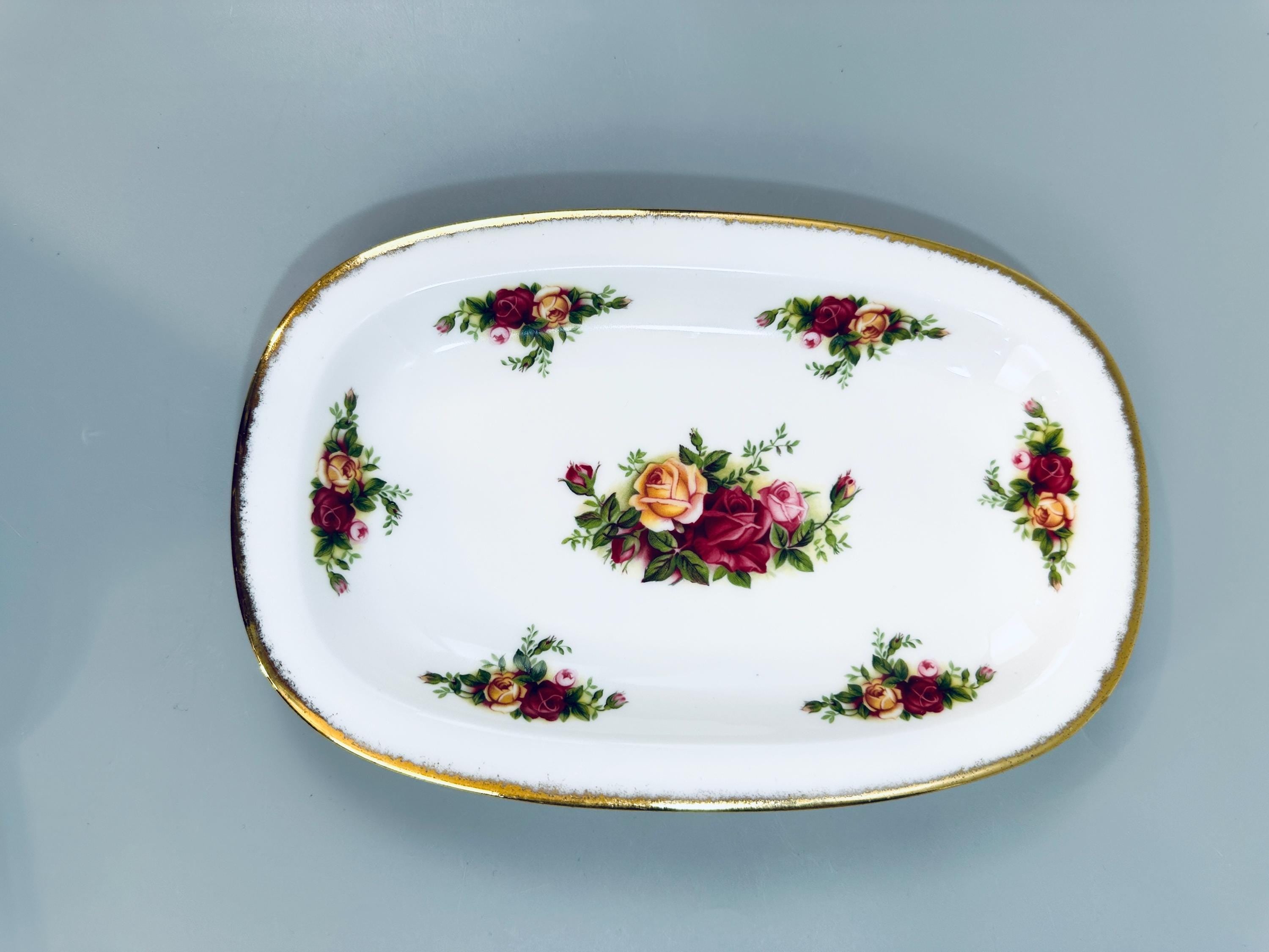 2 Old Country Roses Serving Trays by Royal Albert