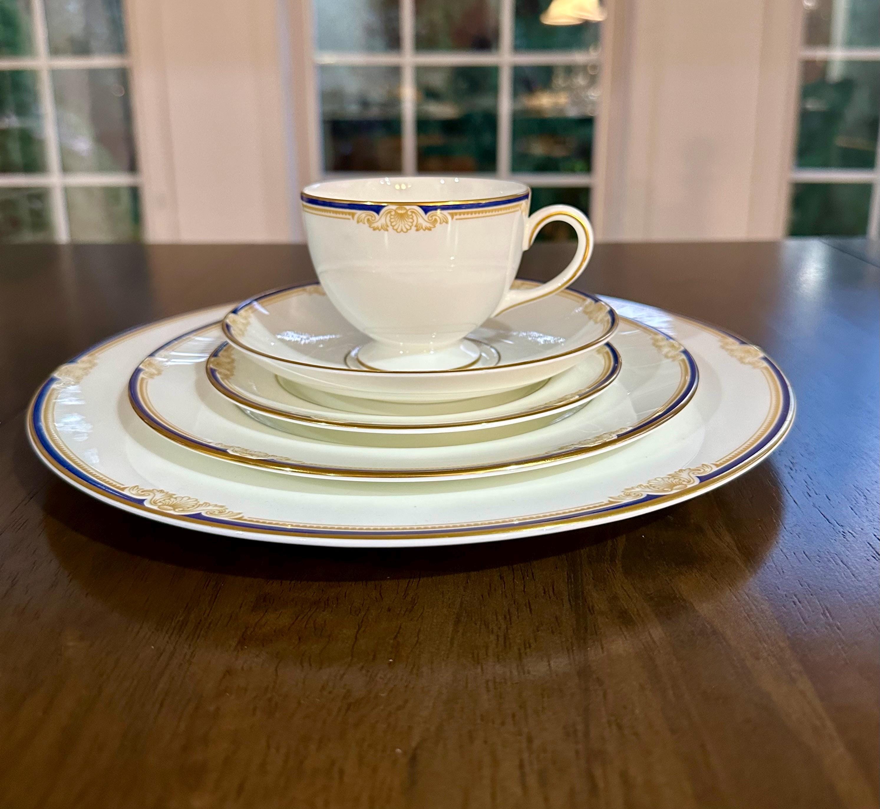 Wedgwood Cavendish 5 Piece Place Settings