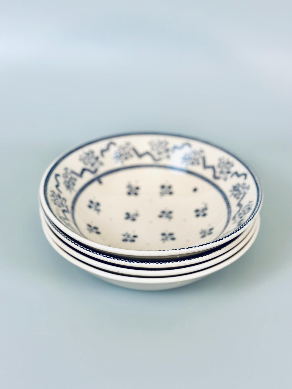 4 Johnson Brothers Petite Fleur Laura Ashley Cereal Bowls