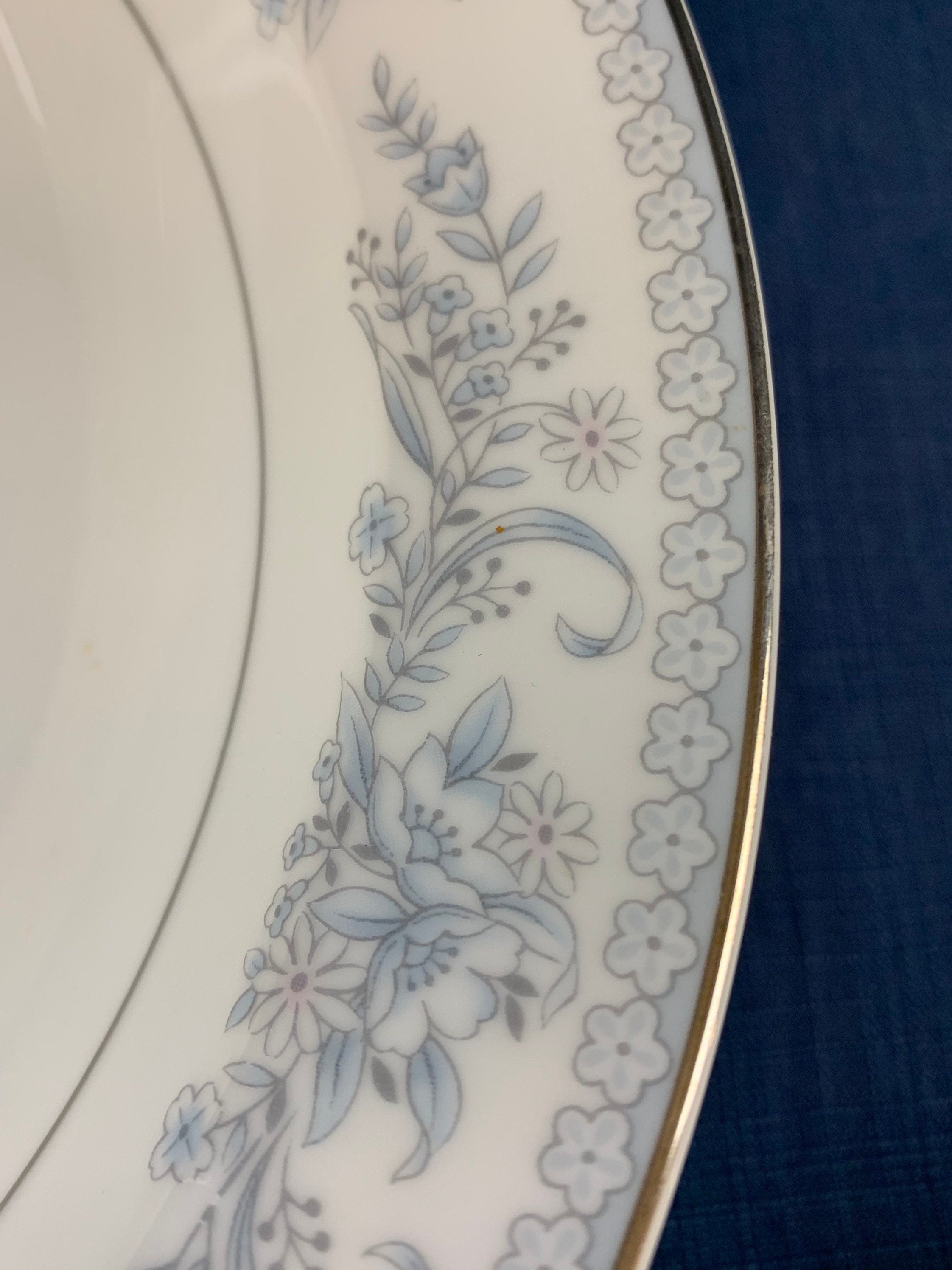 Mikasa Dresden Rose Round Serving Bowl