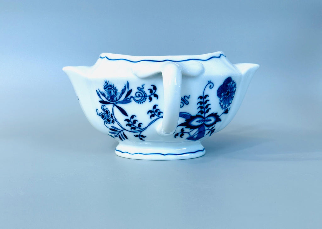 Blue Danube Gravy Divider Newer Mark