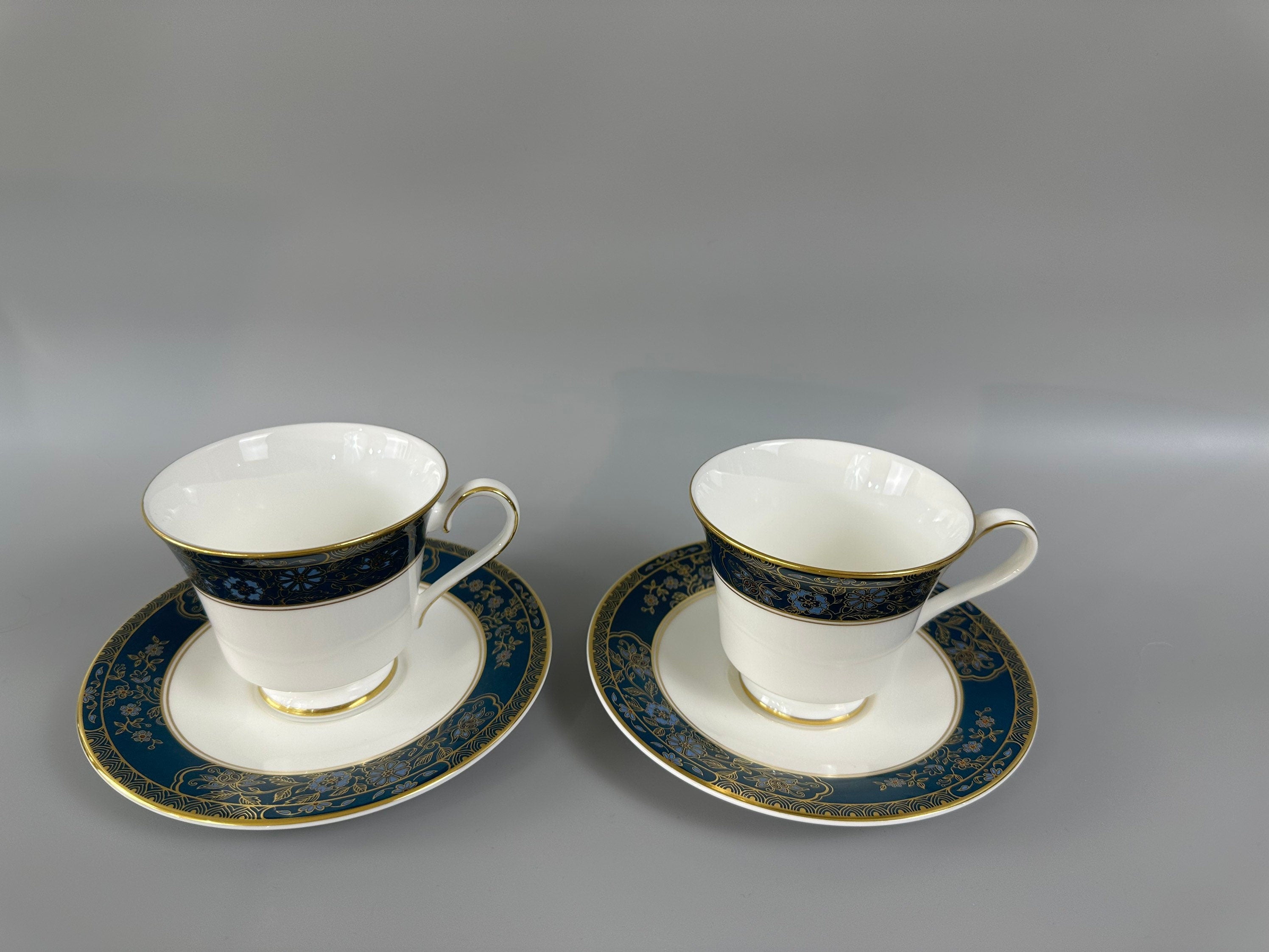 2 Royal Doulton Carlyle Teacups
