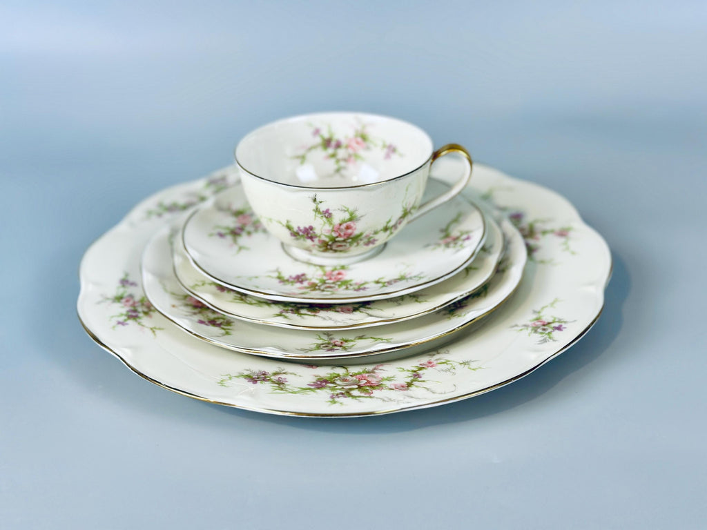 4 Placesettings of Haviland Rosalinde China