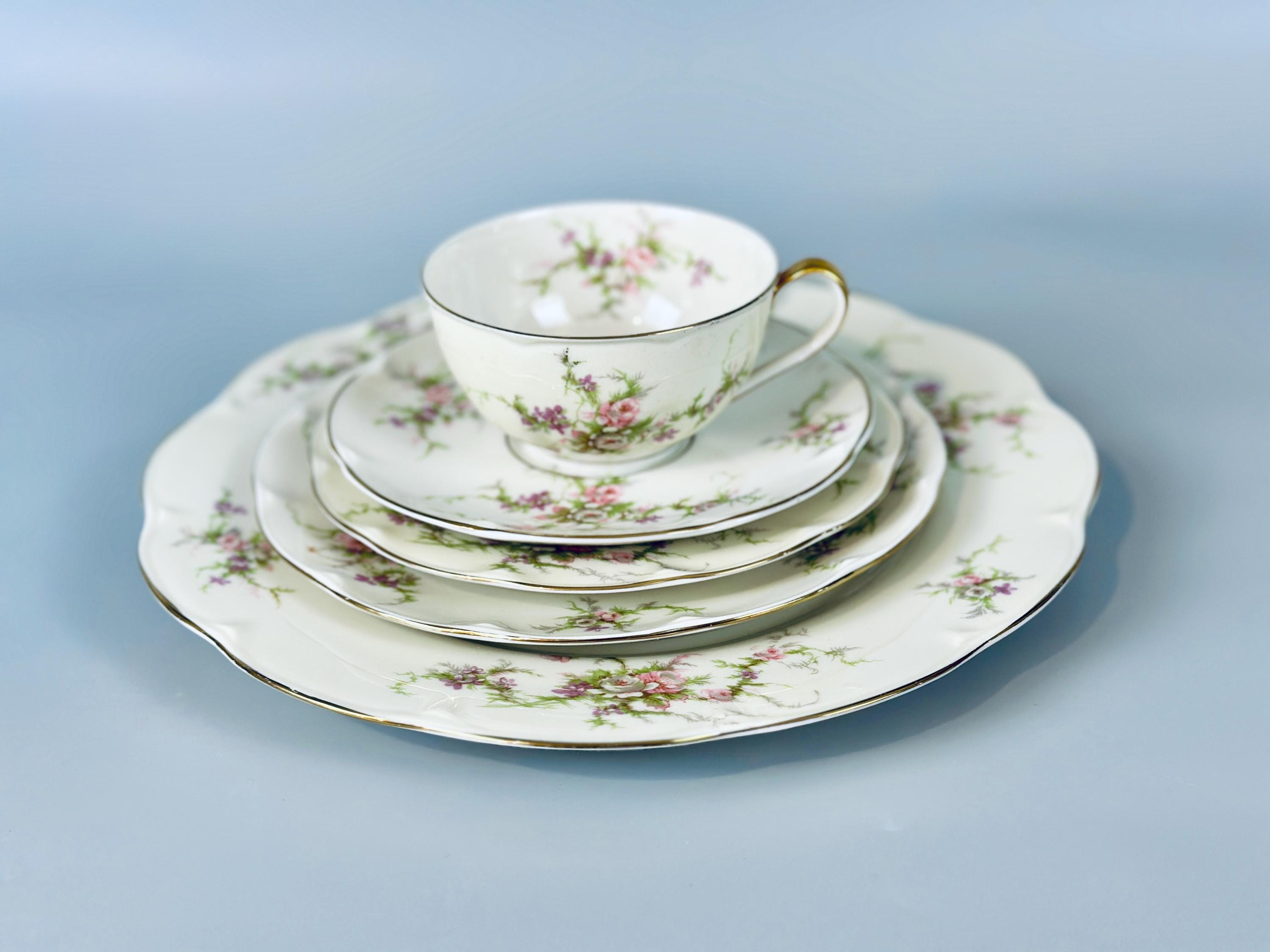 4 Placesettings of Haviland Rosalinde China