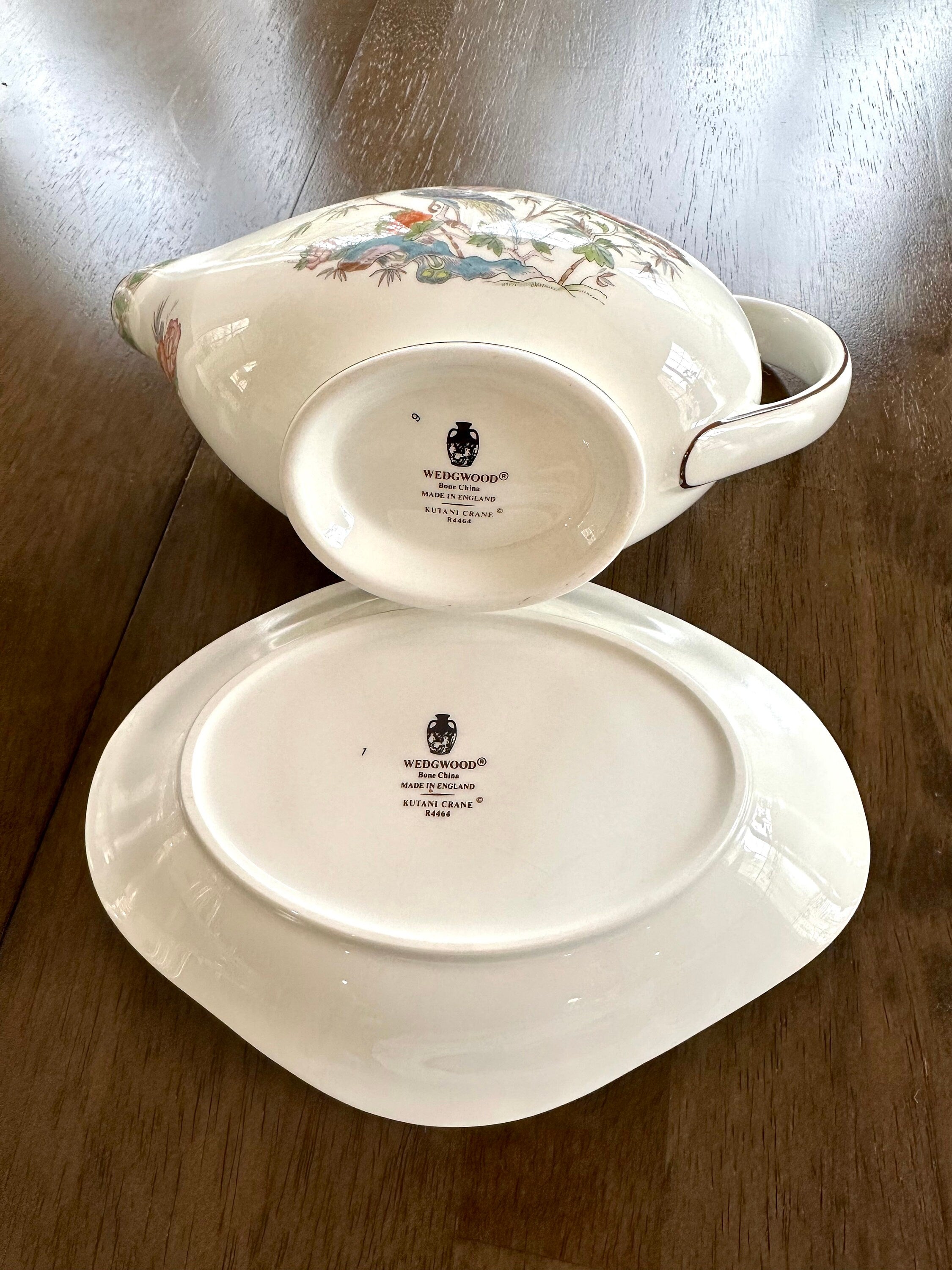 Wedgwood Kutani Crane Gravy Boat and Underplate