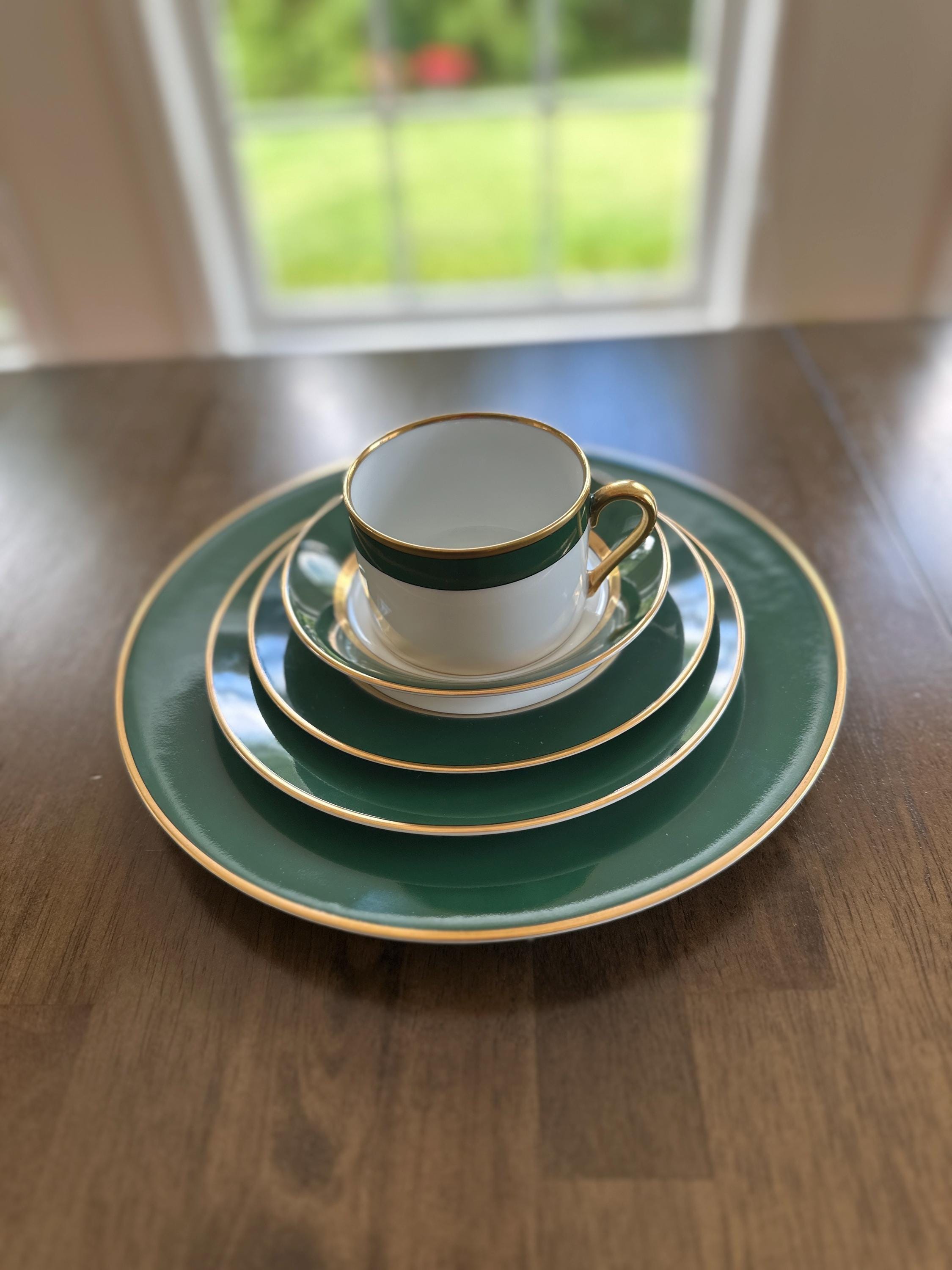 4 Place Settings of Fitz and Floyd Renaissance Green