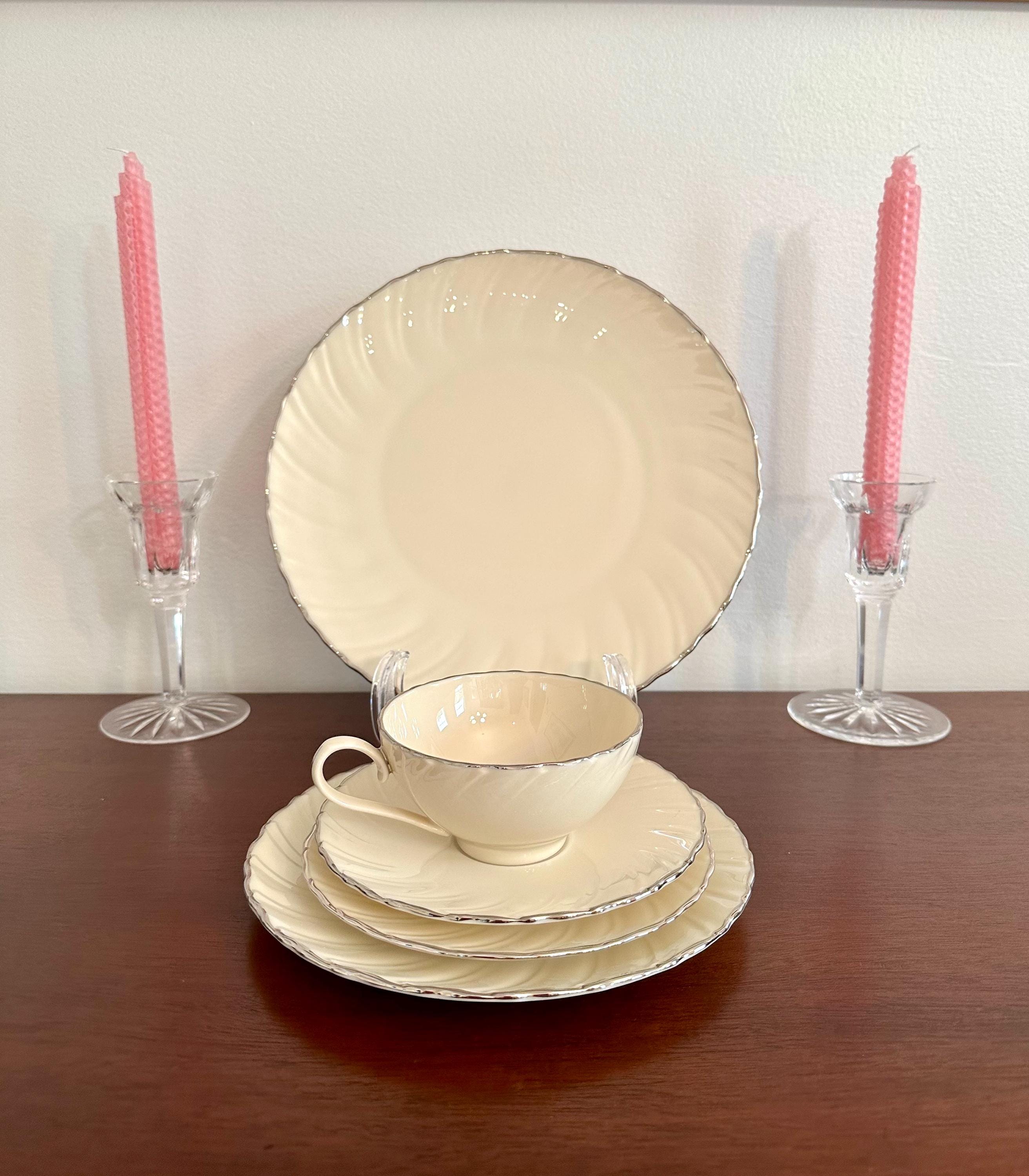 6 Place Settings of Lenox Weatherly China