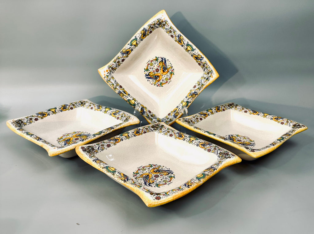 Set of 4 Italian Pottery Serving Bowls