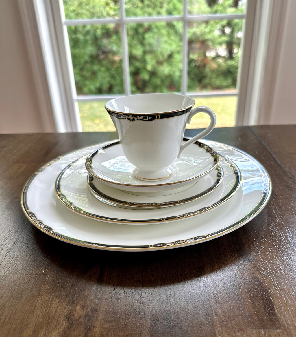 Wedgwood Preston 5 Piece Place Setting