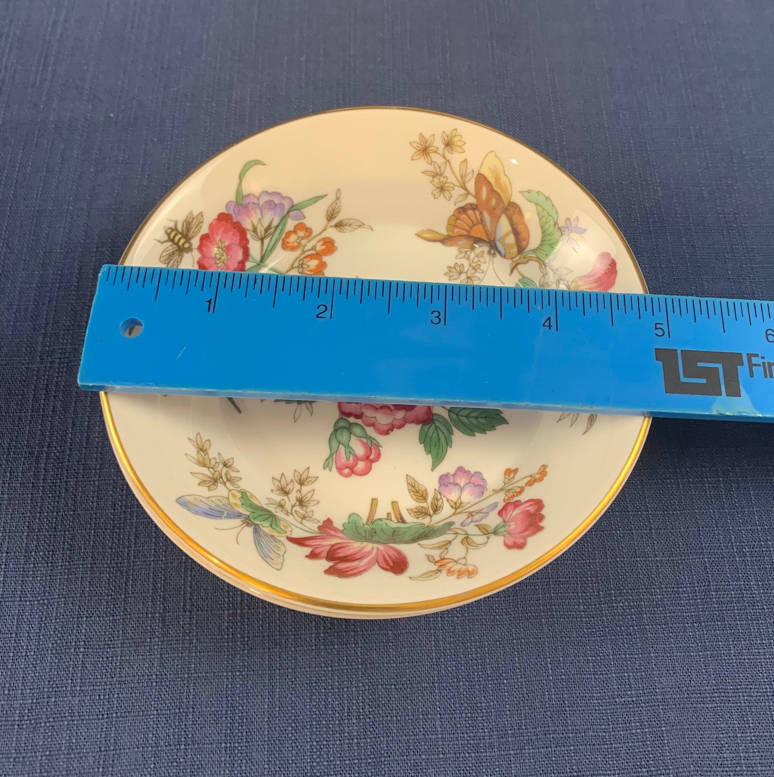 4 Wedgwood Charnwood Fruit Bowls