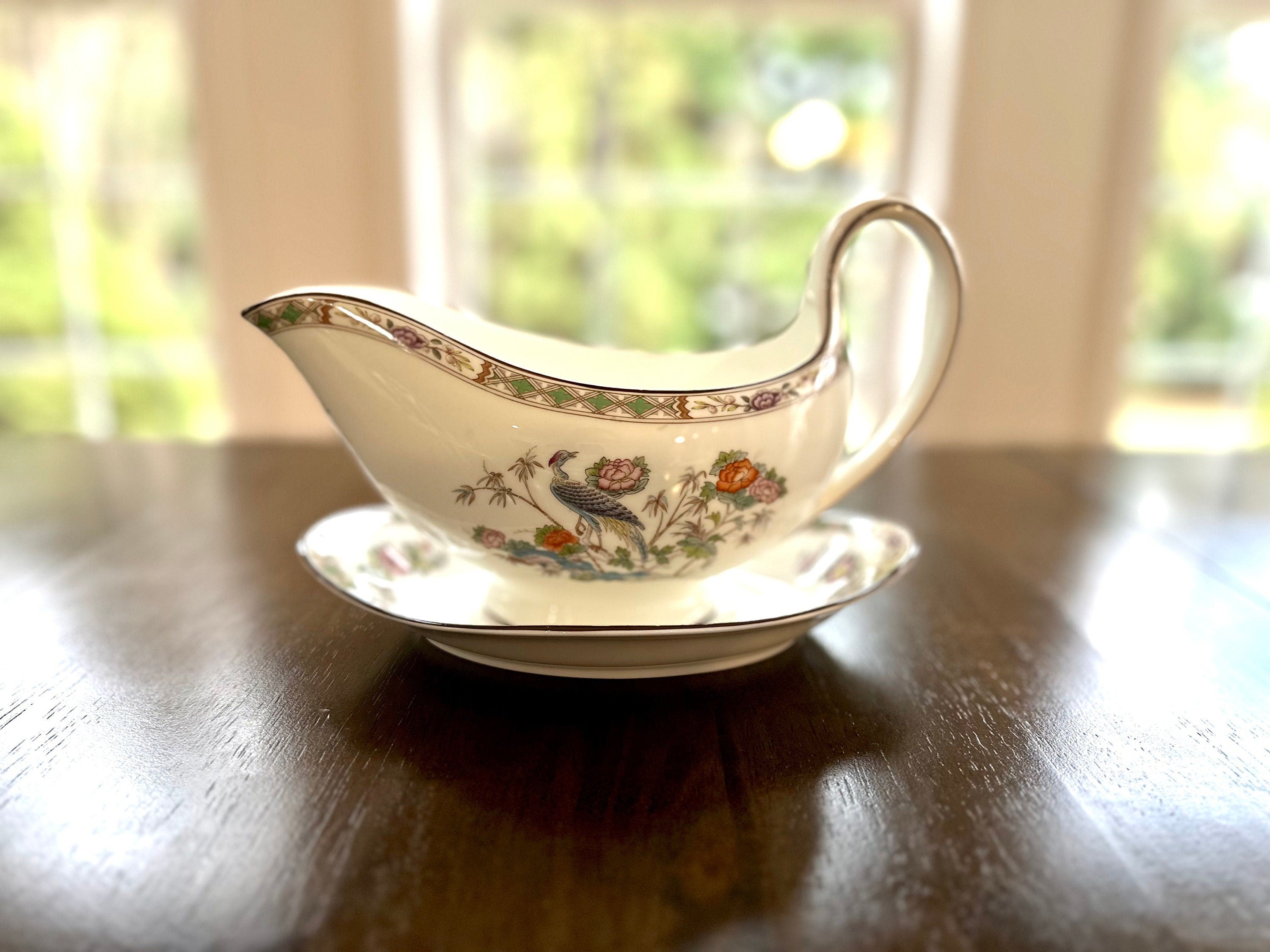 Wedgwood Kutani Crane Gravy Boat and Underplate