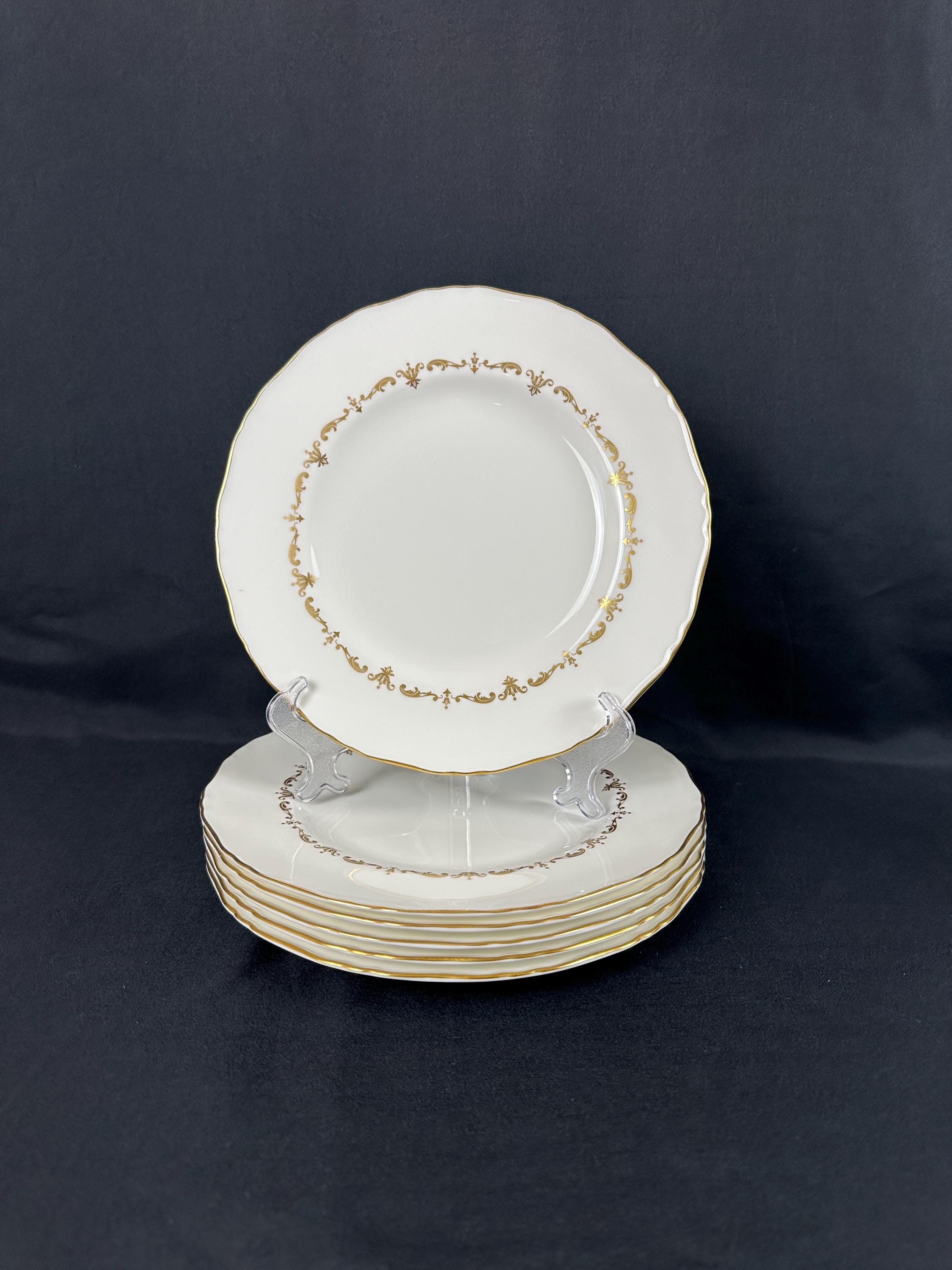 6 Royal Worcester Gold Chantilly Luncheon Plates